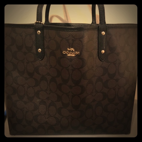 Large Coach purse (reversible) - Picture 1 of 4